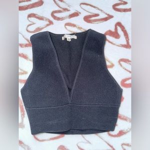 black la heart/pacsun top!!